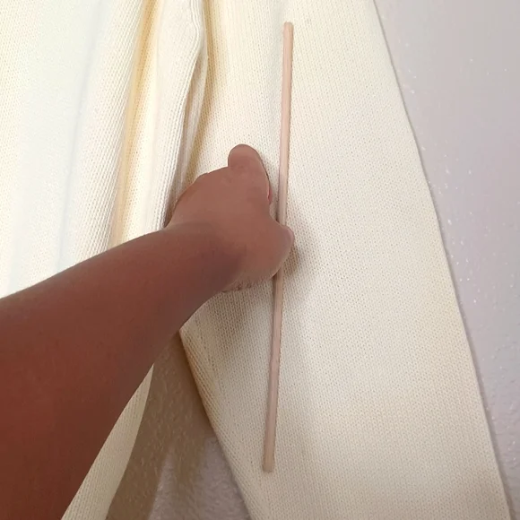 Vintage Lands' End Men's Cream Knit Long Sleeve  V-Neck Sweater Top Size XL - Picture 3 of 12